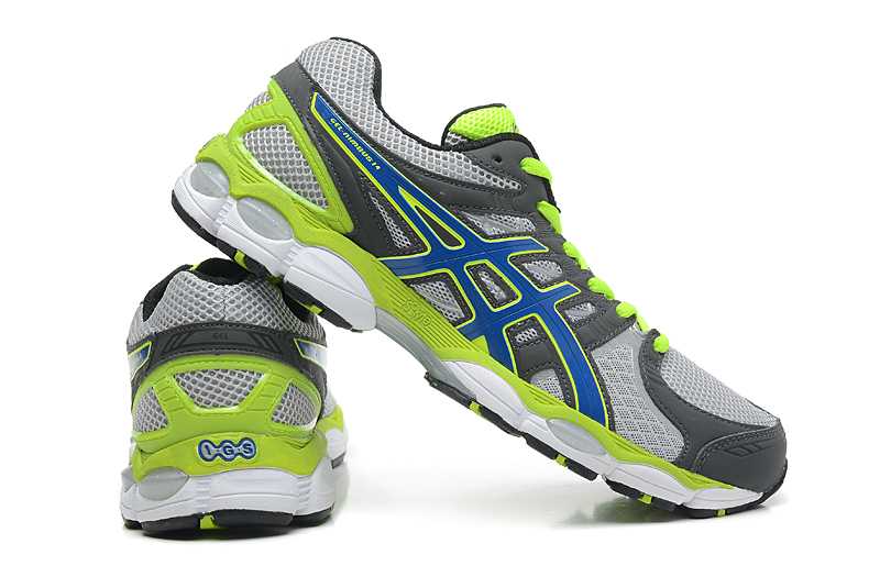 asics Gel Cumulus  asics pas cher en stock